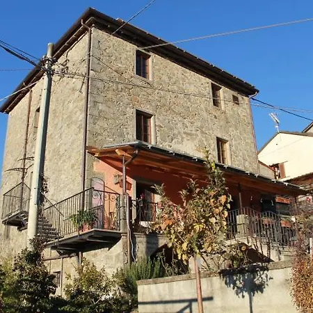 Gombereto 10 Casa di campagna *
